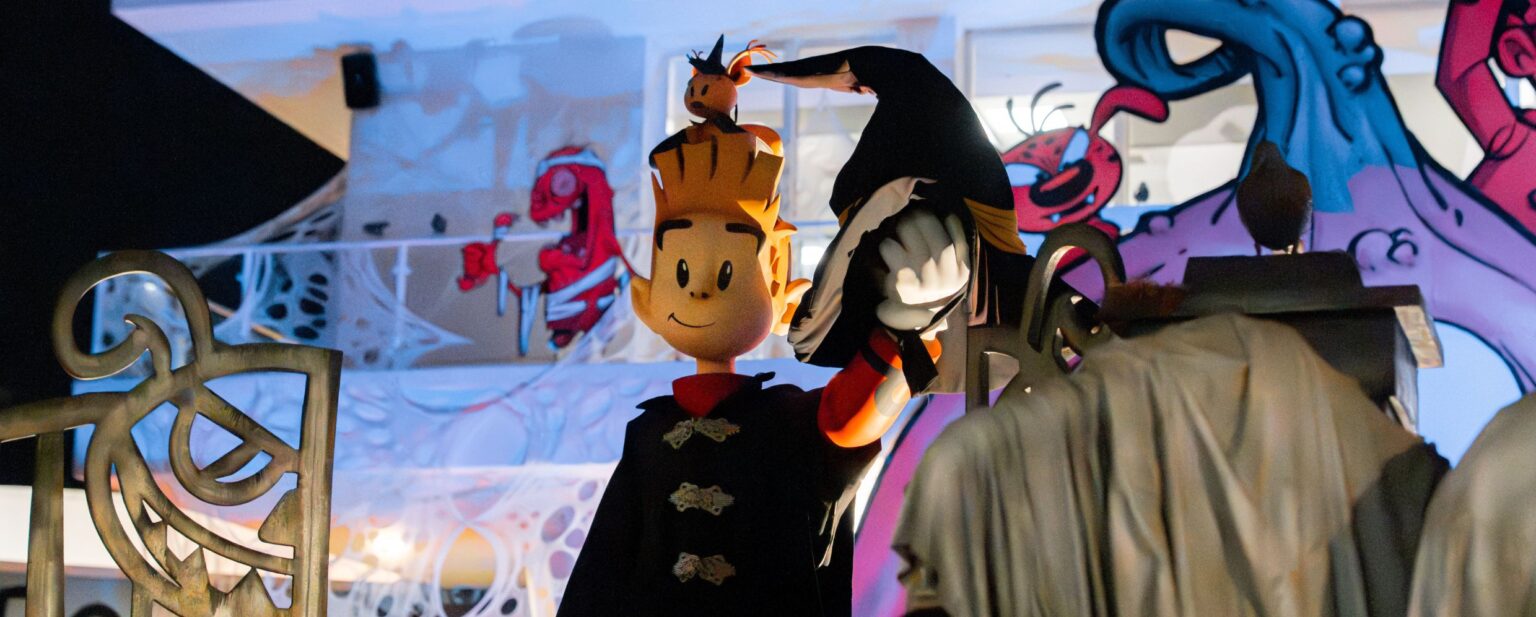 Représentation de Spirou dans une ambiance Halloween, visuel officiel du Parc Spirou